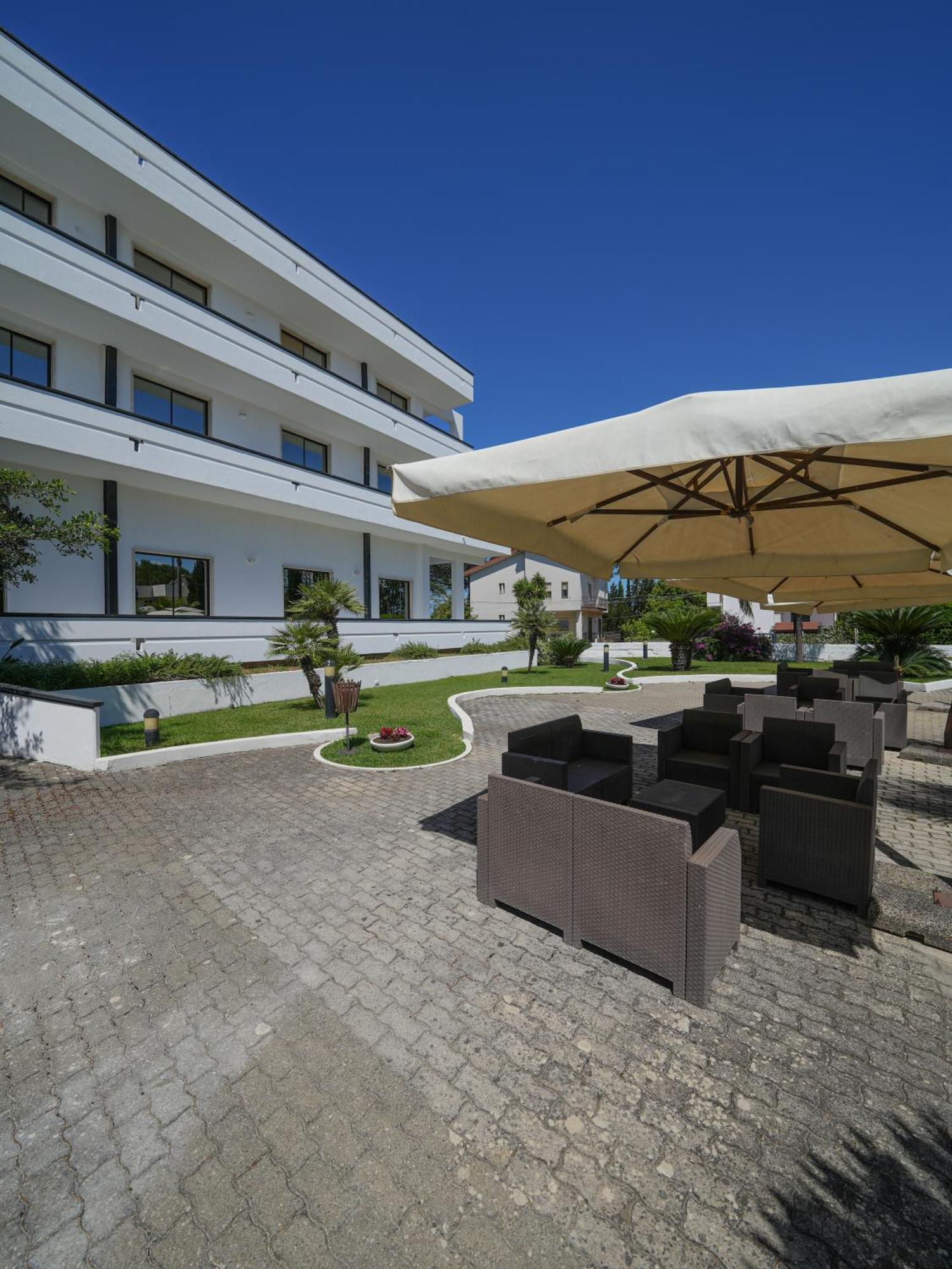 Hotel Club Clorinda Nuova Gestione 2024 Paestum Exterior photo